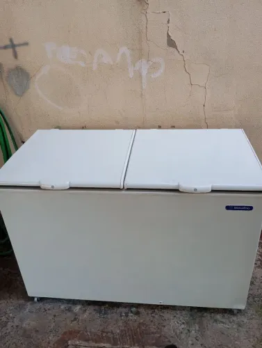 Freezer metal frio