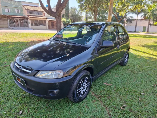 Chevrolet Celta 1.0/super/n.piq.1.0 MPFI VHC 8V 3P 2002