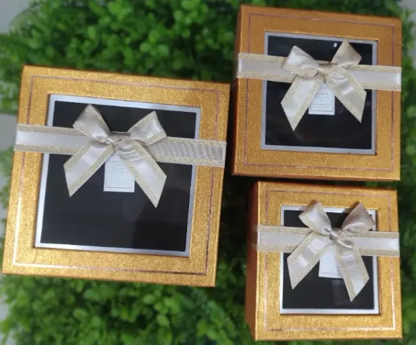 Kit com 3 Caixas de Presente