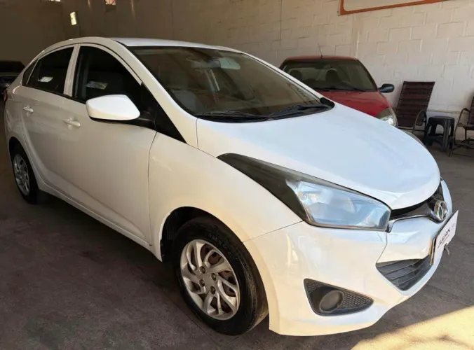 Hyundai HB20S C.plus/c.style1.0 Flex 12V Mec. 4P 2015
