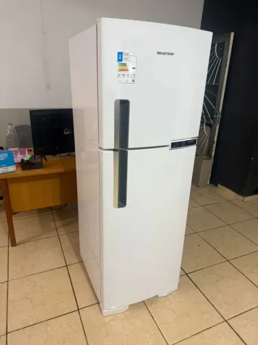 Geladeira seminova perfeito entrego dou garantia hoje