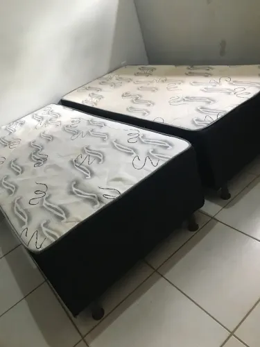 2 camas box de solteiro