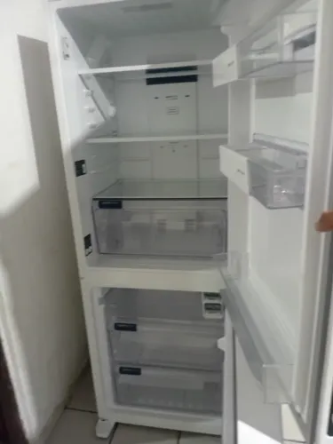 Geladeira com 2 meses uso *65