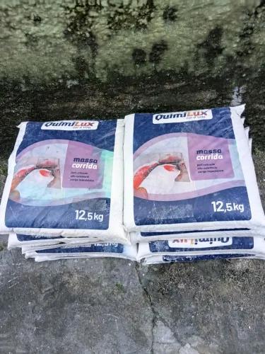 Massa corrida pra vender no precinho 10 saco de massas de 12 kg vendo por R$ 70,00 todos