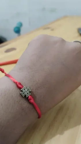 Pulseira Pai Nosso, a cruz sagrada.