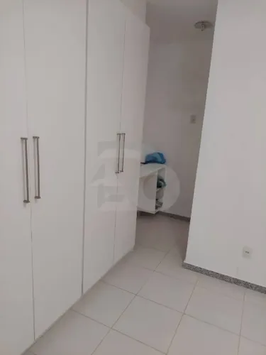 Condomínio Residencial Gran Farol na Coroa do Meio com Suíte e Quadra