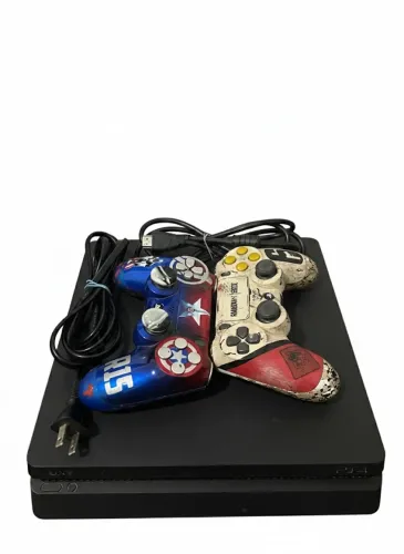 PlayStation 4 500GB + 2 Controles Personalizados