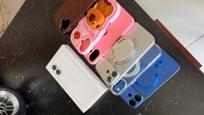 iPhone 17