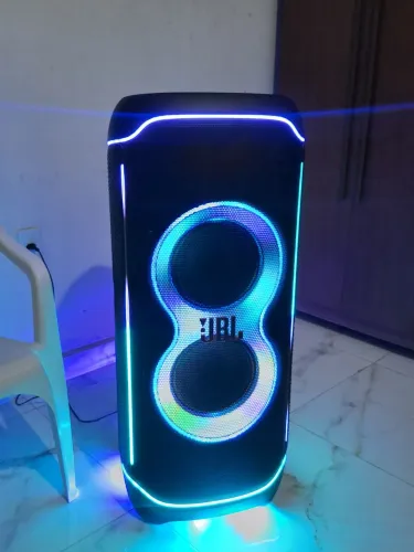 Vende se jbl ultimate 