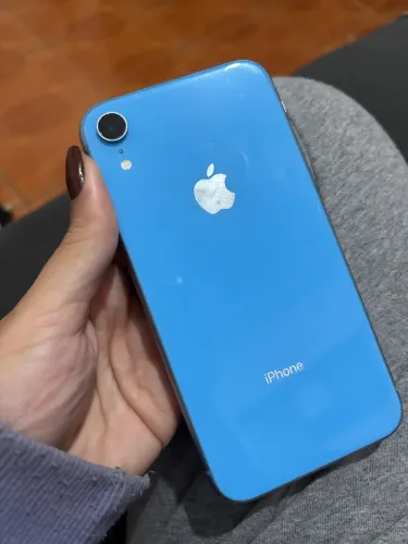 IPhone XR azul claro perfeito estado