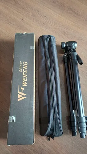 Tripé Weifeng WF-6734 novo (nunca usado)