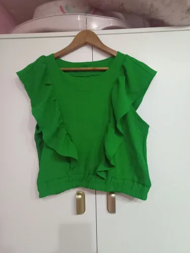 Brechó roupas usadas em boas condições