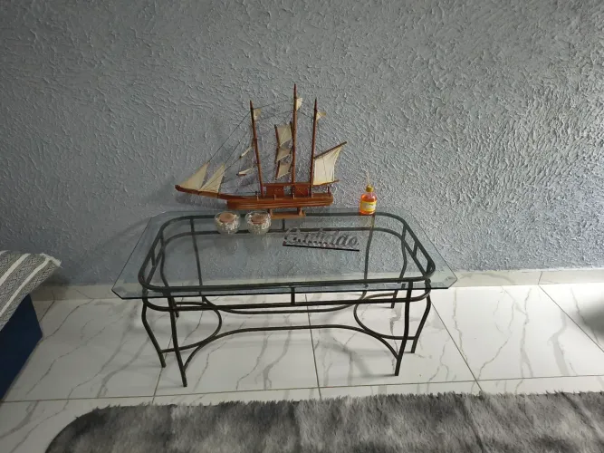 CONJUNTO SPAZIO. MESA DE CENTRO E LATERAL