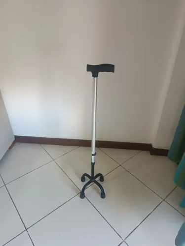 Bengala de alumínio 4 pontas