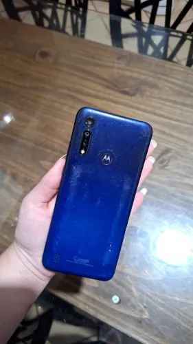 Celular motorola G8 power lite