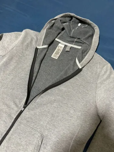 Moleton Decathlon Capuz Cinza Tam G (72x56) Importado Novo Nunca Usado em Perfeito Estado