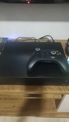 Xbox One X 1TB 4K Hall Effect