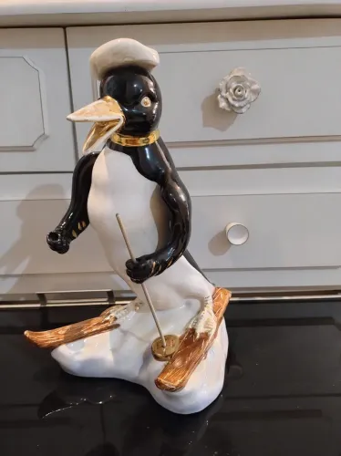 Pinguim de geladeira antigo 