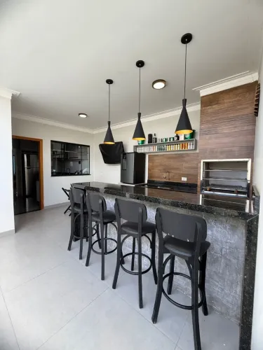 CASA C/ PÉ DIRETO DUPLO E ÁREA GOURMET
