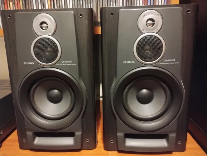 Caixas Aiwa NAVH9 6ohms