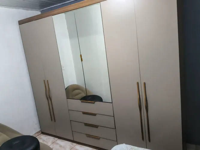 Guarda roupa 
