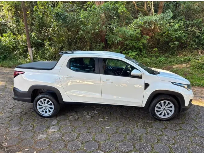 Fiat Strada Freedom 1.3 Flex 8V CD 2024