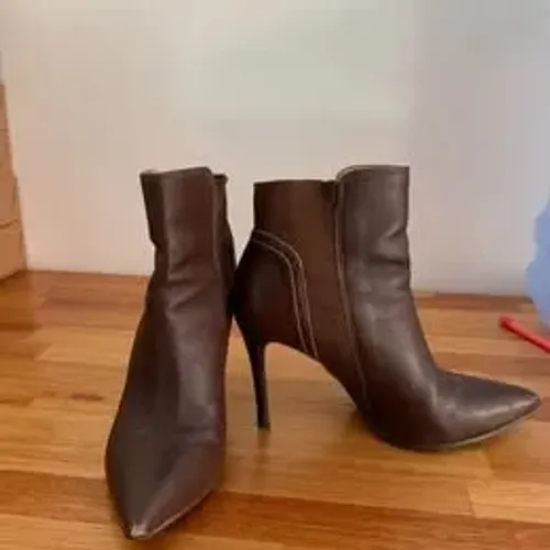 Bota Cano Curto