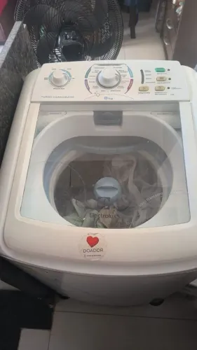 Máquina de lavar Eletrolux 8 kilos