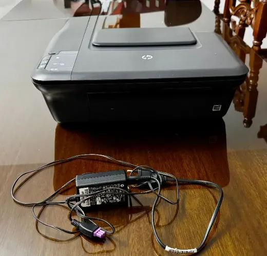 IMPRESSORA MULTIFUNCIONALHP DESKJET 2050 - J510a - FUNCIONANDO