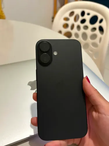iPhone 16 - 256gb (Na garantia)