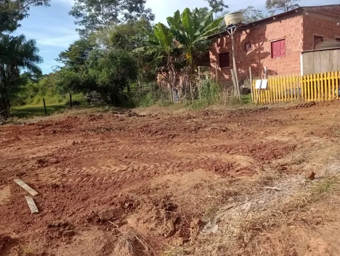 vendo terreno rua do lado do cemitério morada da paz