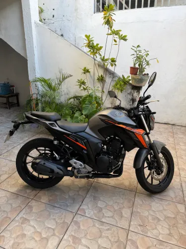 Yamaha Fz25 / Fazer 250 25/25