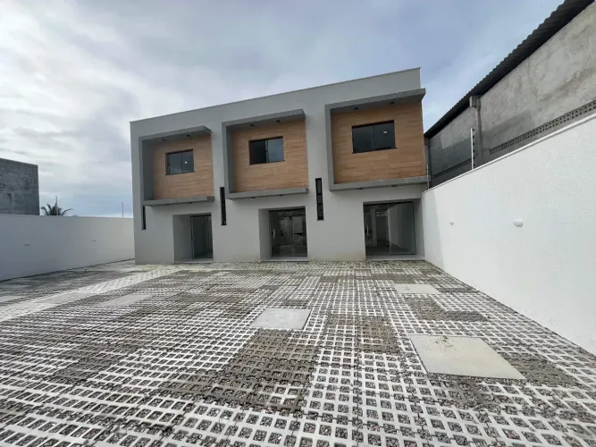 Duplex com 2 Suítes em Condomínio Fechado no Caminho do Mar Cajupiranga
