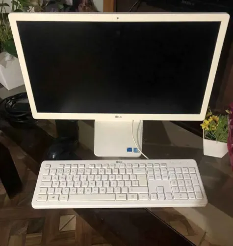 Computador LG one