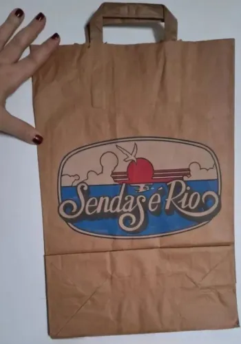 Sacolas de papel antigas 