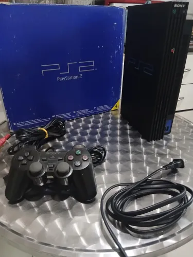 Playstation 2 completo na caixa
