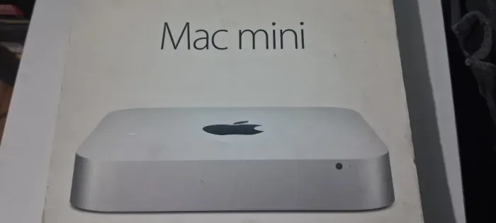 Apple Mac Mini A1347 - Intel i5 - 4GB Memoria - 240GB SSD