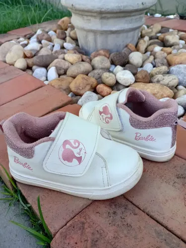 Tênis infantil Barbie n? 25