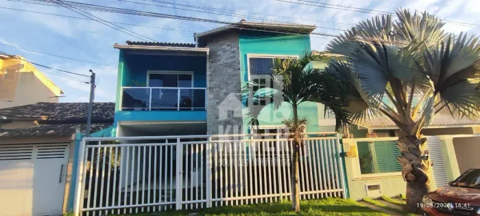 Casa Duplex de Alto Padrão à Venda no Arsenal Porteira Fechada