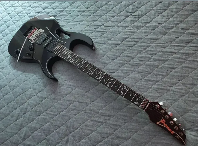 Ibanez JEM 77VBK