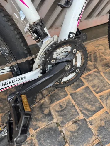 Mountain Bike Venzo Raptor Aro 29 - Câmbio Alivio + Freios Hidráulicos Shimano Deore XT