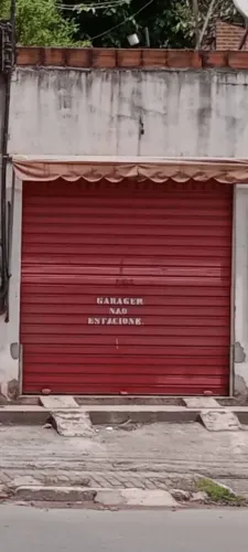 Vendo essa porta de enrolar 2.20 de abertura e 2,23 de largura 
