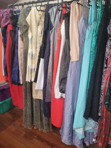 Lote 25 vestido social feminino festa locacao brecho beneficiente