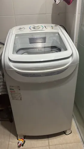 Máquina de Lavar 10 kg - Electrolux