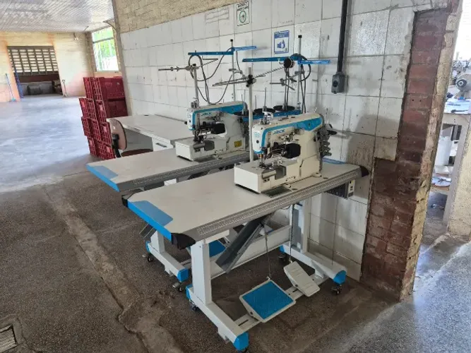 Máquina de costura Galoneira BT
