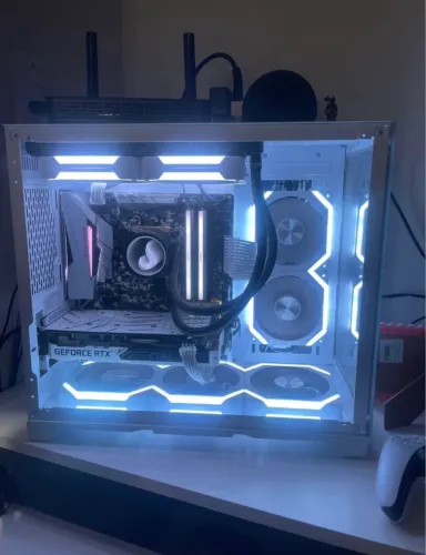 Gabinete gamer aquário branco