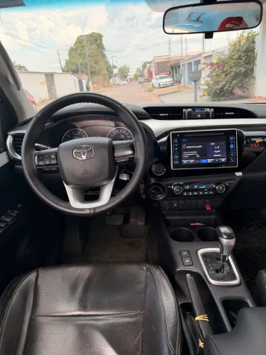 Toyota Hilux CD SR 4X4 2.8 TDI Diesel Aut. 2019