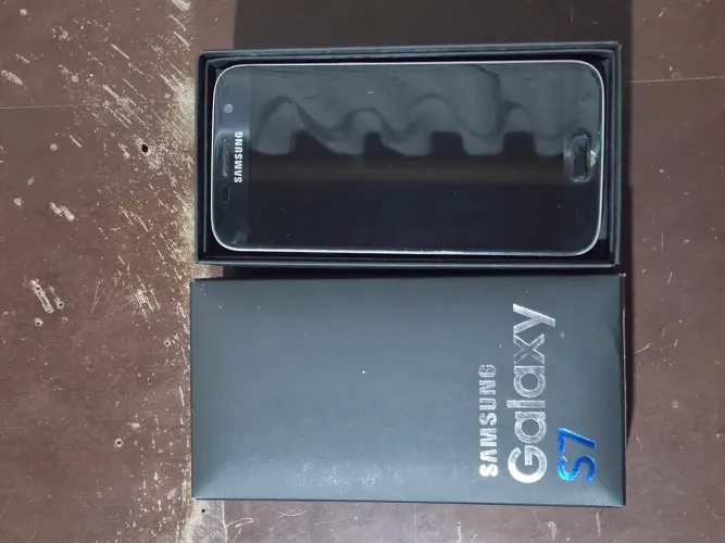 Celular Samsung Galaxy S7 Flat