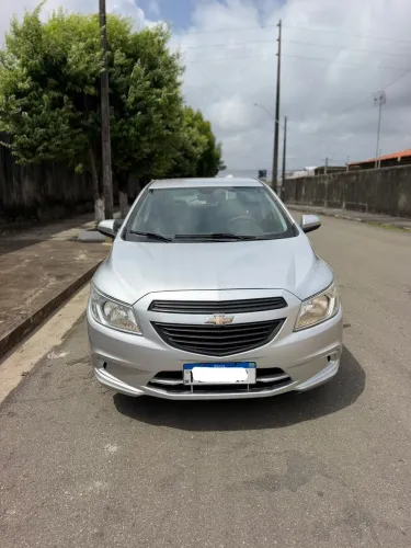 Chevrolet Onix JOY Hatch 1.0 8V Flex Mec. 4P 2018