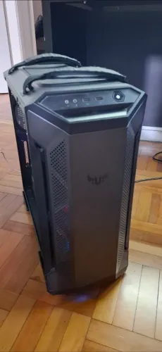 Gabinete Asus TUF GT501 E-ATX